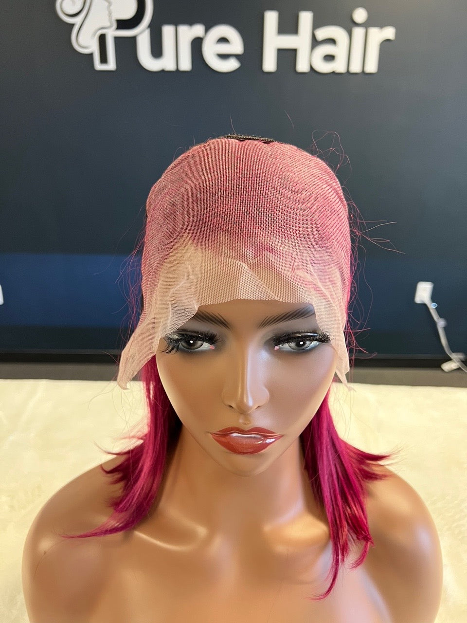 Burgundy Straight Bob – view 3